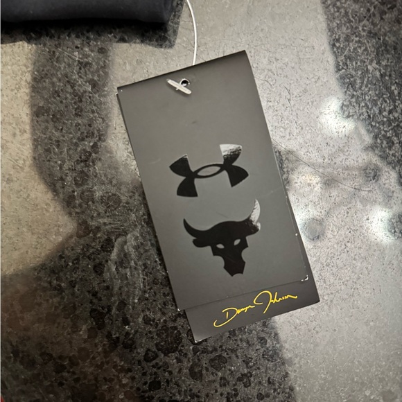 Under Armor Dwayne Johnson Crop Jacket - Picture 6 of 7